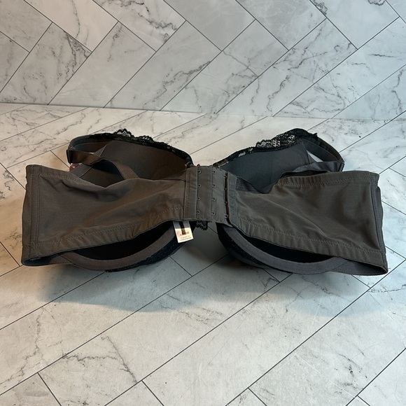 NWT NWOT Cacique Lane Bryant Womans Bra Gray Full Coverage UNDERWIRE SIZE 42DDD - Picture 4 of 8